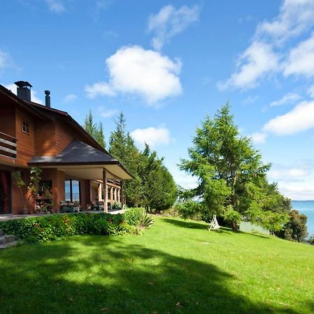 Las Juntas Ecolodge Puyehue Exteriör bild