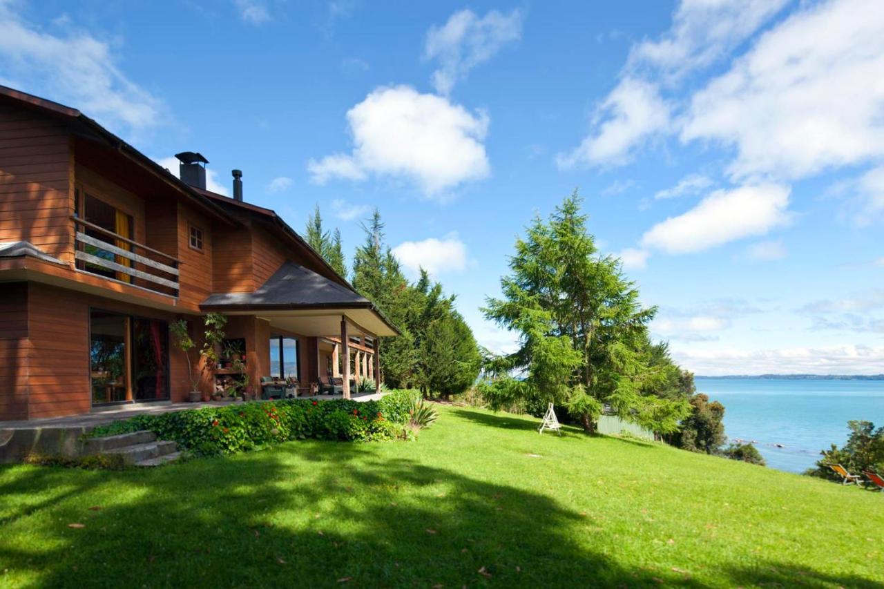 Las Juntas Ecolodge Puyehue Exteriör bild