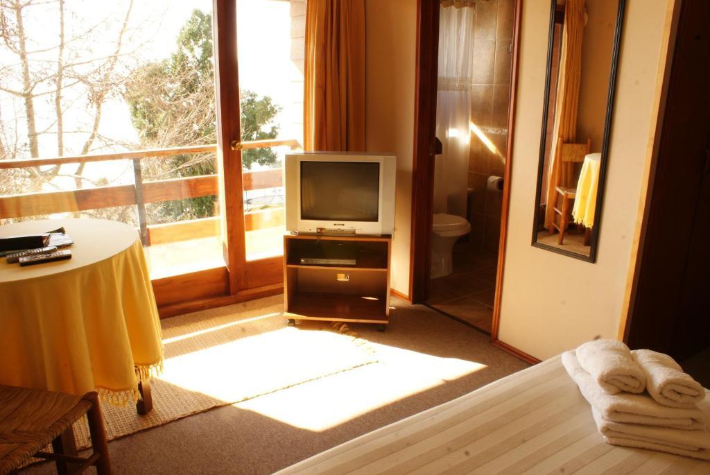 Las Juntas Ecolodge Puyehue Rum bild