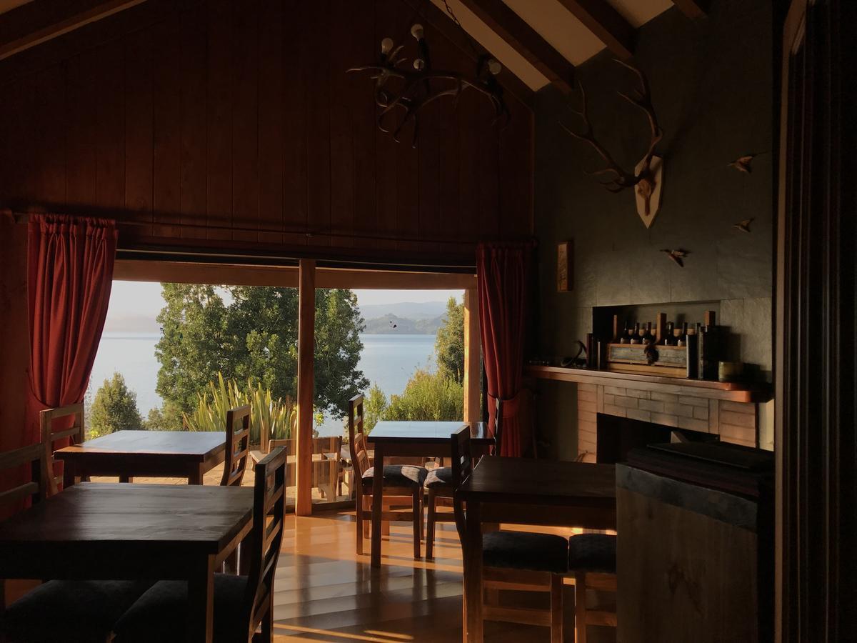 Las Juntas Ecolodge Puyehue Exteriör bild